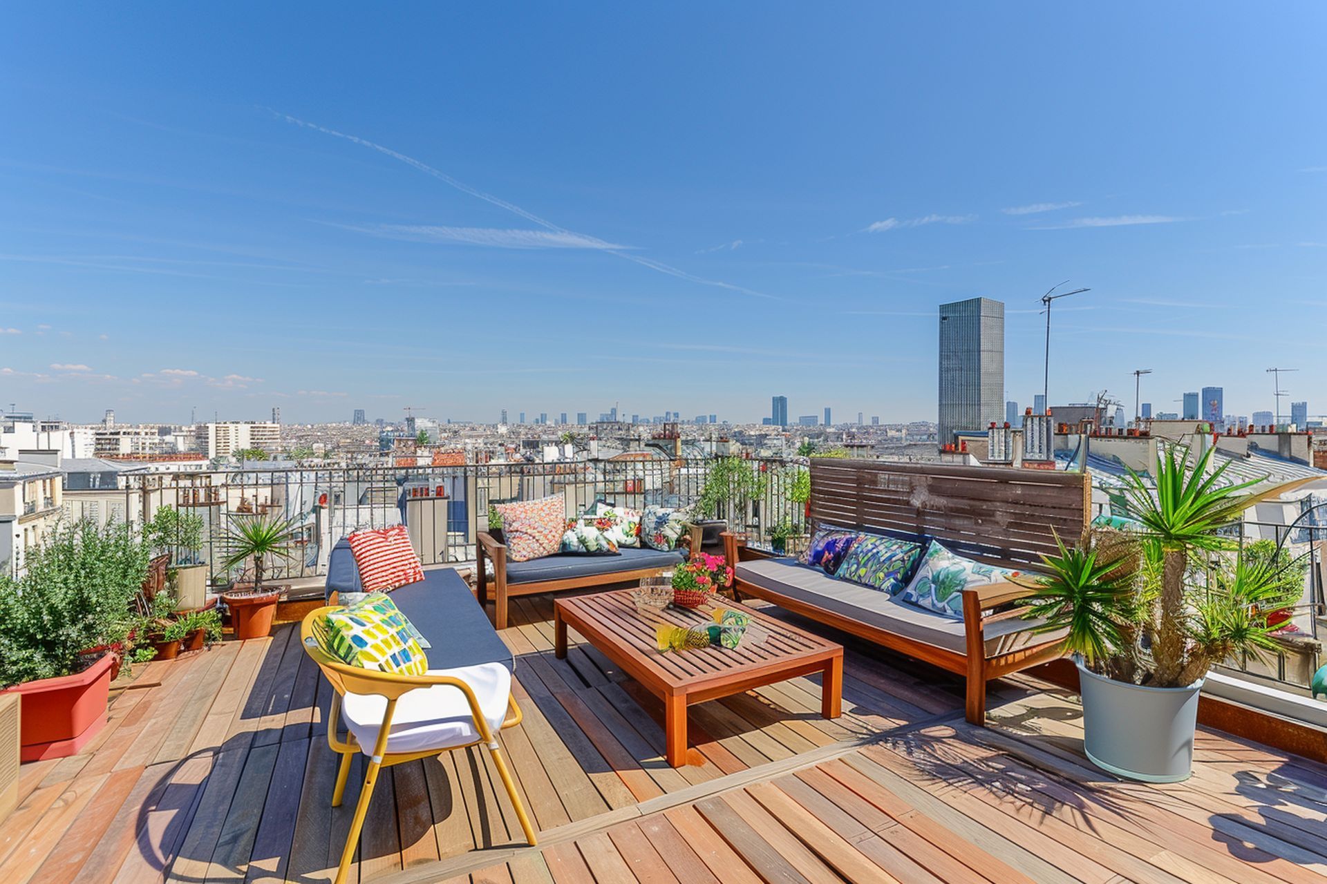 Servicios de Check in y de Check out Terraza de un apartamento turistico