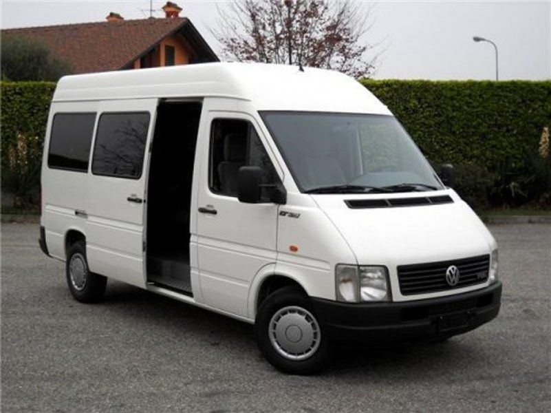 minibus a 9 posti