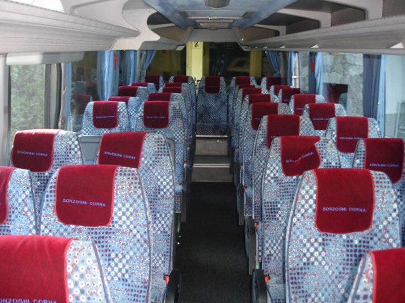 interno di bus a 40 posti