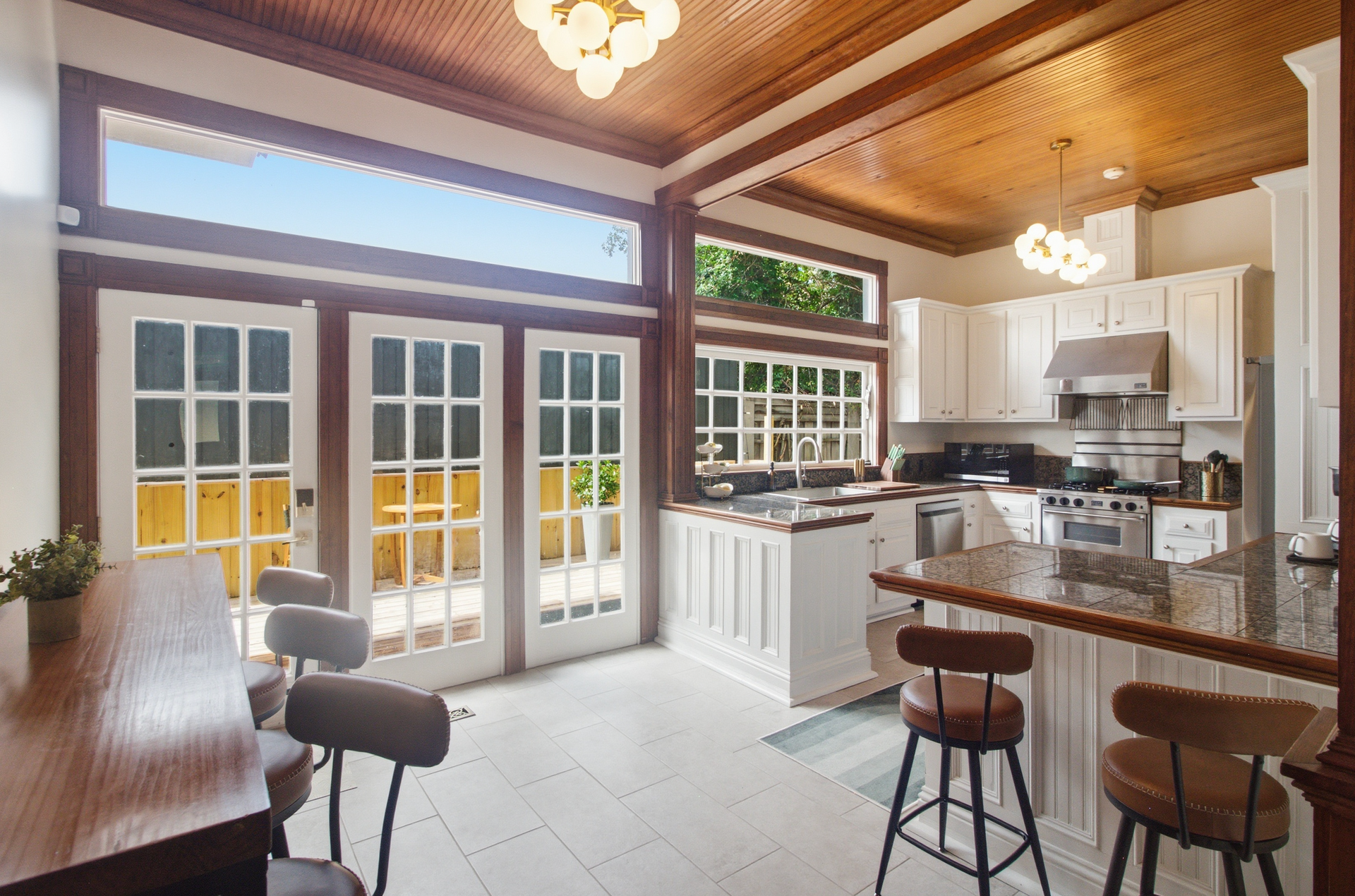 River Street Manor Kitchen