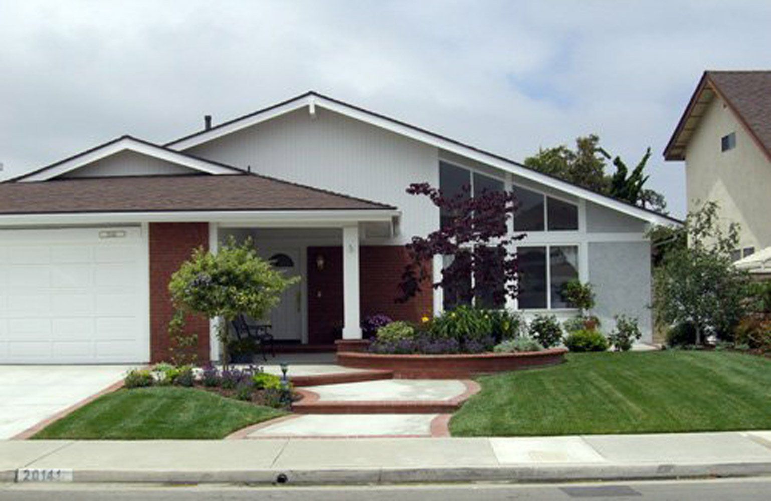Complete Front Yard Landscape, Landscaping by Hiro, Inc. in Huntington Beach, CA