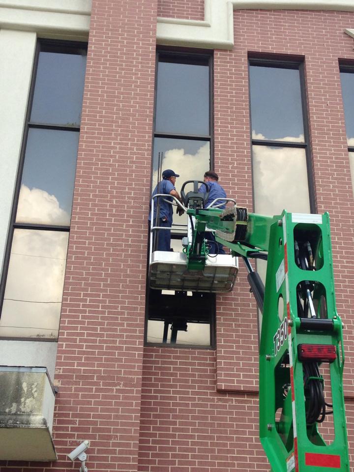 Commercial Glass Window Installation — Groves, TX, — Alamo Glass of Port Arthur Inc