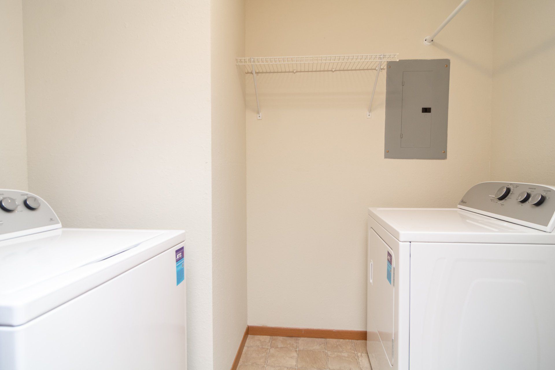 Foxboro Apartments photo