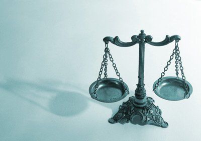 bilancia antica tipica della materia legale