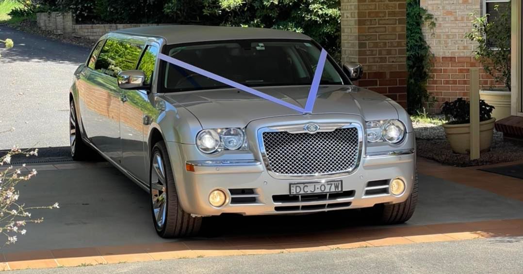 Chauffeur driving limousine — Limousine Hire in Hunter Valley, NSW