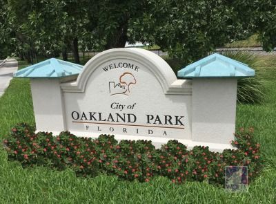 A welcome sign for the city of oakland park florida