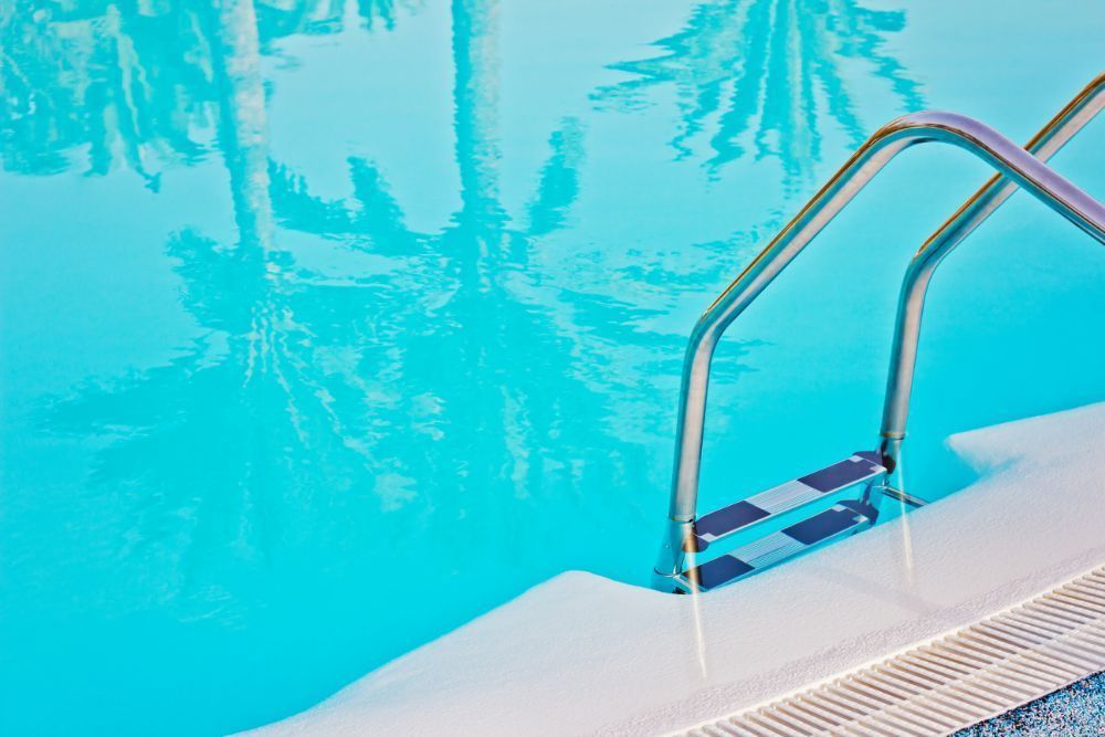 Disinfezione dell'acqua della piscina