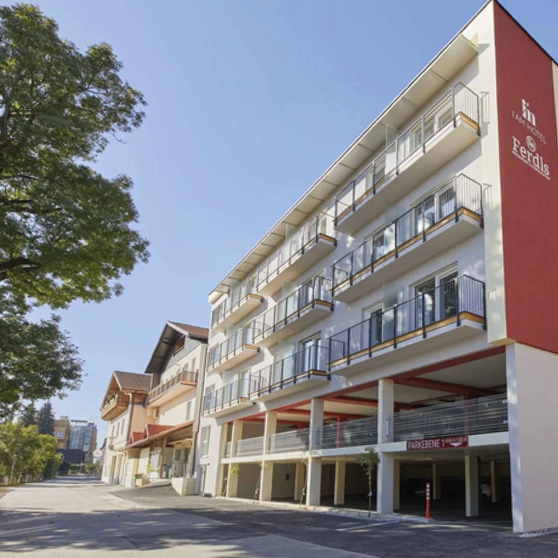 I AM HOTELS Graz-Seiersberg - ein Hotel mit Tiefgarage, vielen Zimmern mit Balkonen und einer Tiefgarage