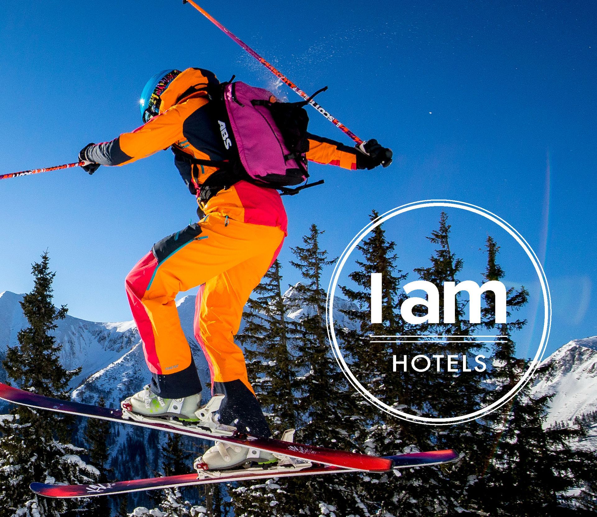 Werbebild mit einem springenden Skifahrer und der Marke 