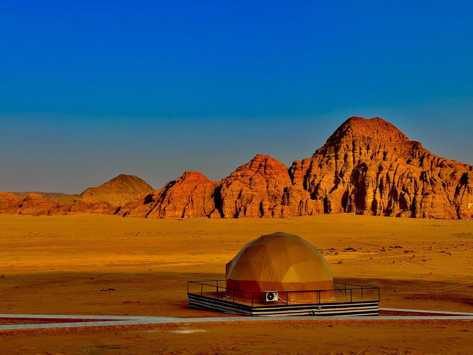 Wadi Rum Glamping Experience image