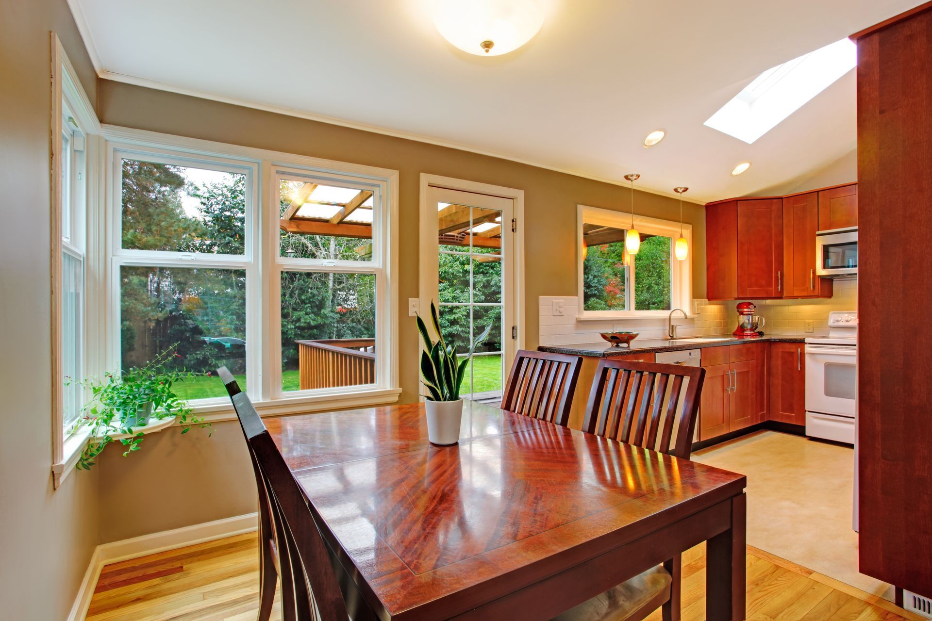 Dining Table — Fleurieu Peninsula, SA — Fleurieu & Kangaroo Island Removals