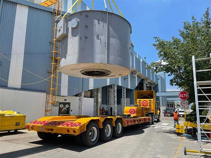 Transportes, Grúas y Montajes Navarro