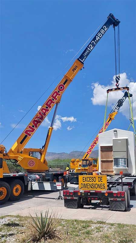 Transportes, Grúas y Montajes Navarro