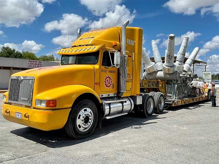 Transportes, Grúas y Montajes Navarro