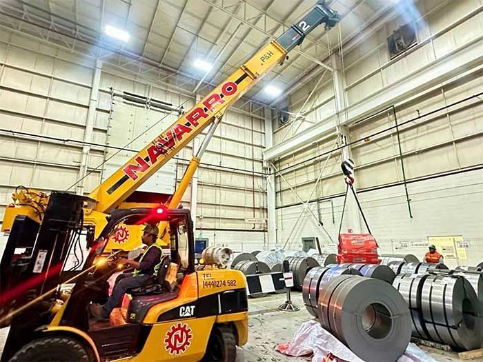 Transportes, Grúas y Montajes Navarro