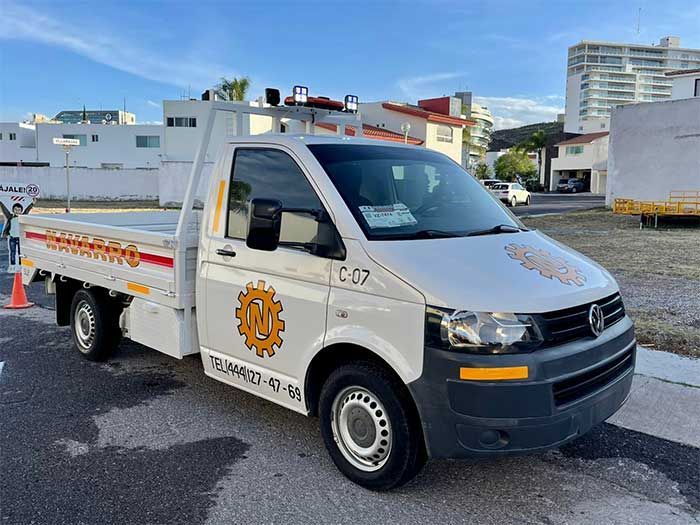 Transportes, Grúas y Montajes Navarro