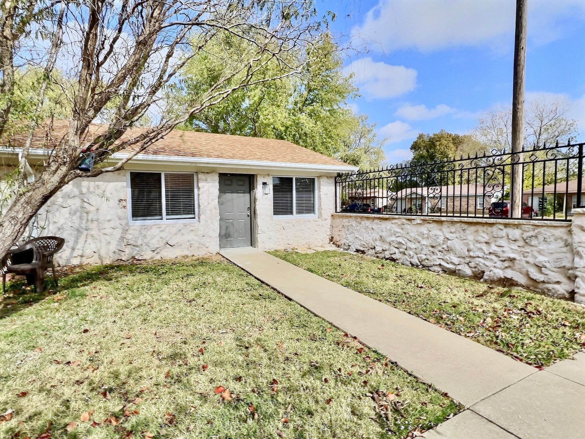 one story apartments tulsa