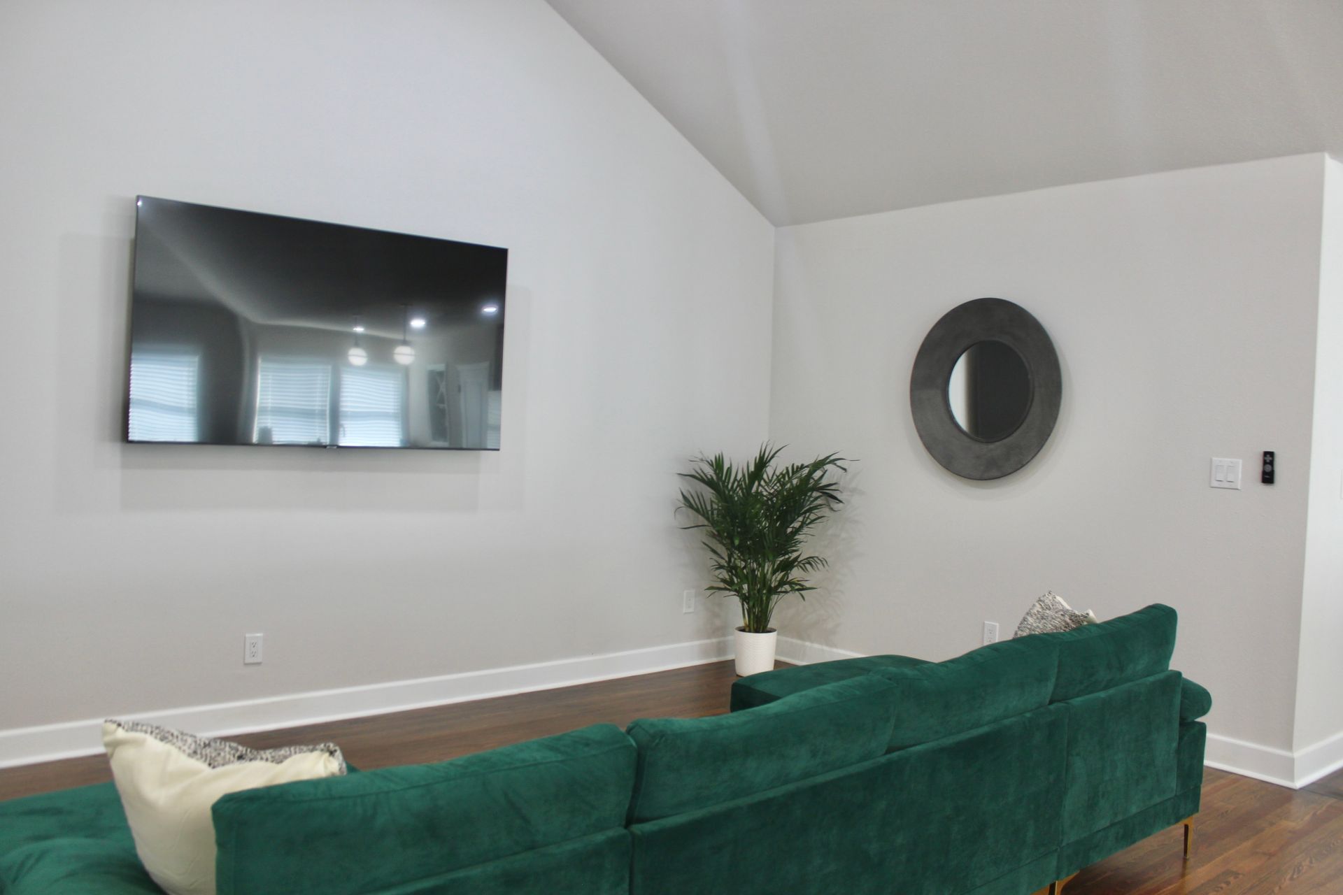 Modern Three Bedroom Apartment Downtown Tulsa