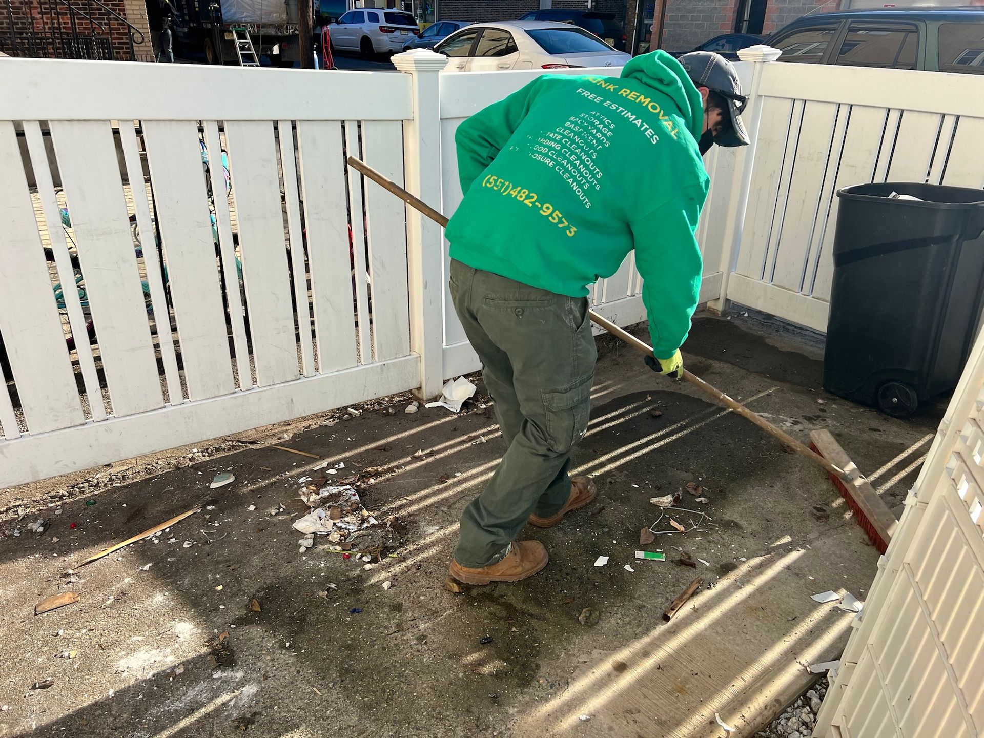 BACKYARD CLEANOUT WEEHAWKEN