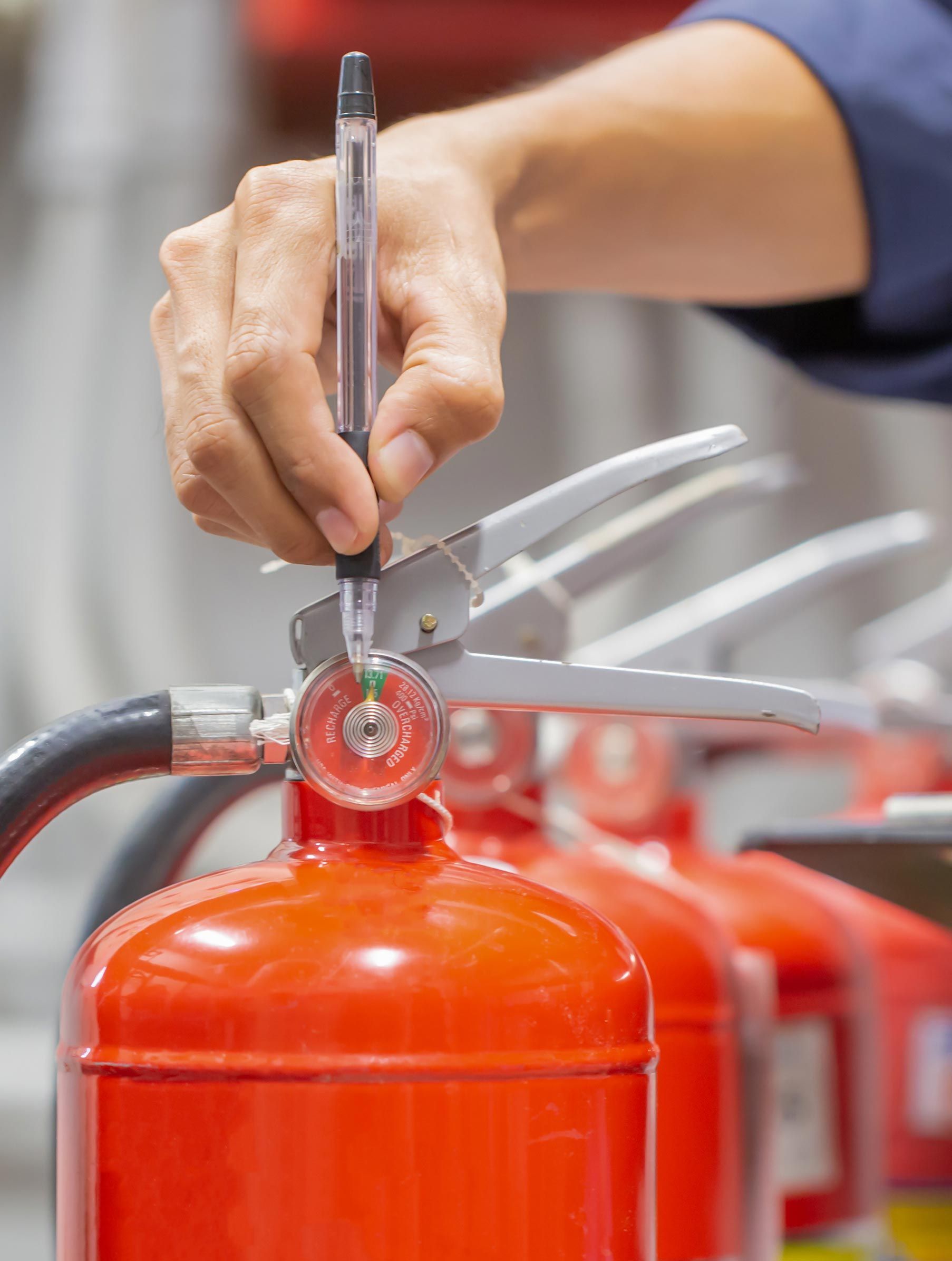 EXTINTORES Y SISTEMAS CONTRA INCENDIO AZTECA EXTINTORES Y SISTEMAS CONTRA INCENDIO AZTECA
