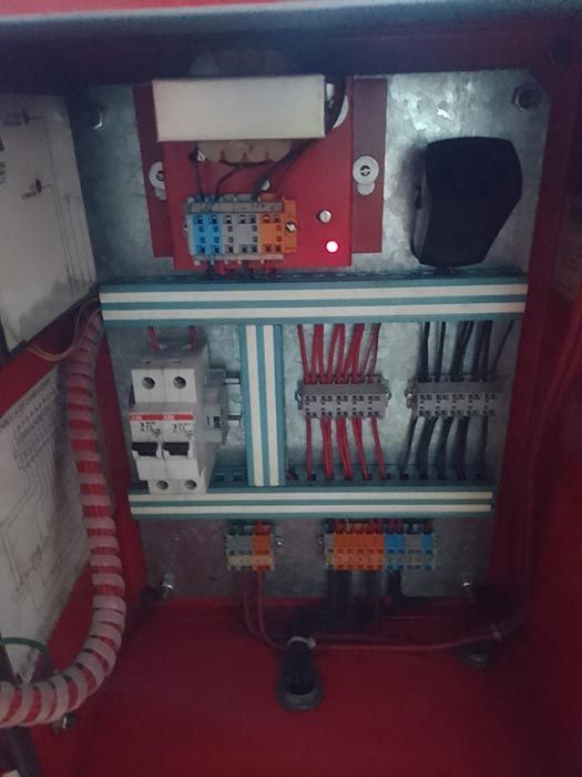 EXTINTORES Y SISTEMAS CONTRA INCENDIO AZTECA