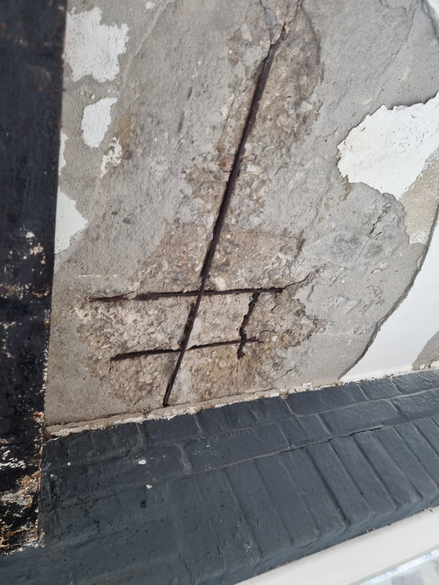 beschadigd beton repareren