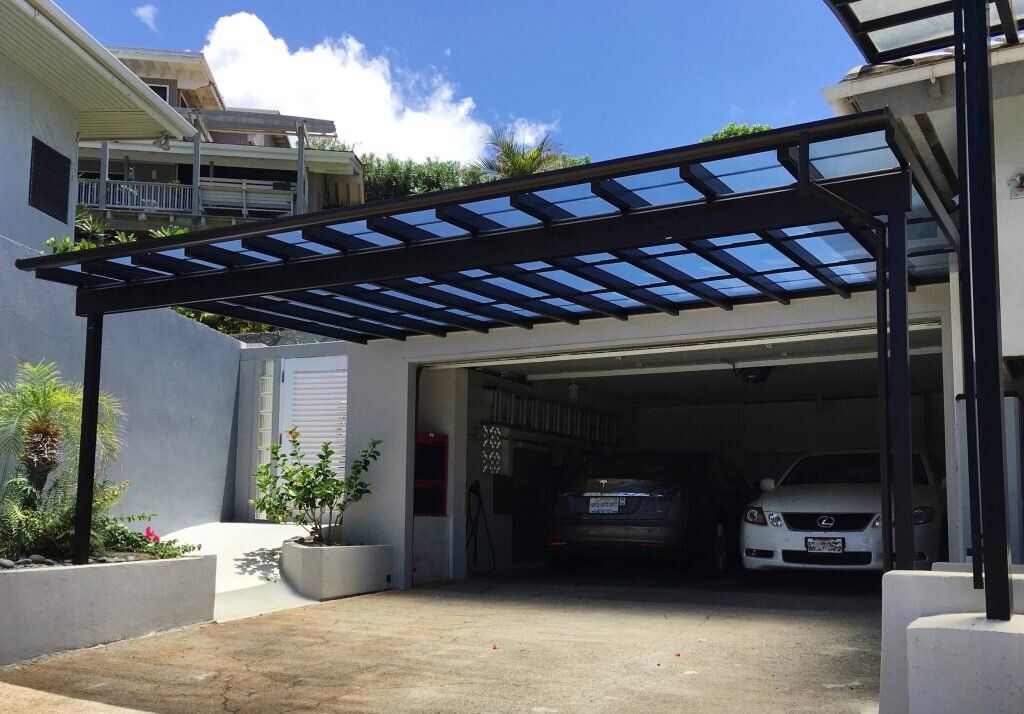 Pergola élégante avec toit en polycarbonate à Nouméa
