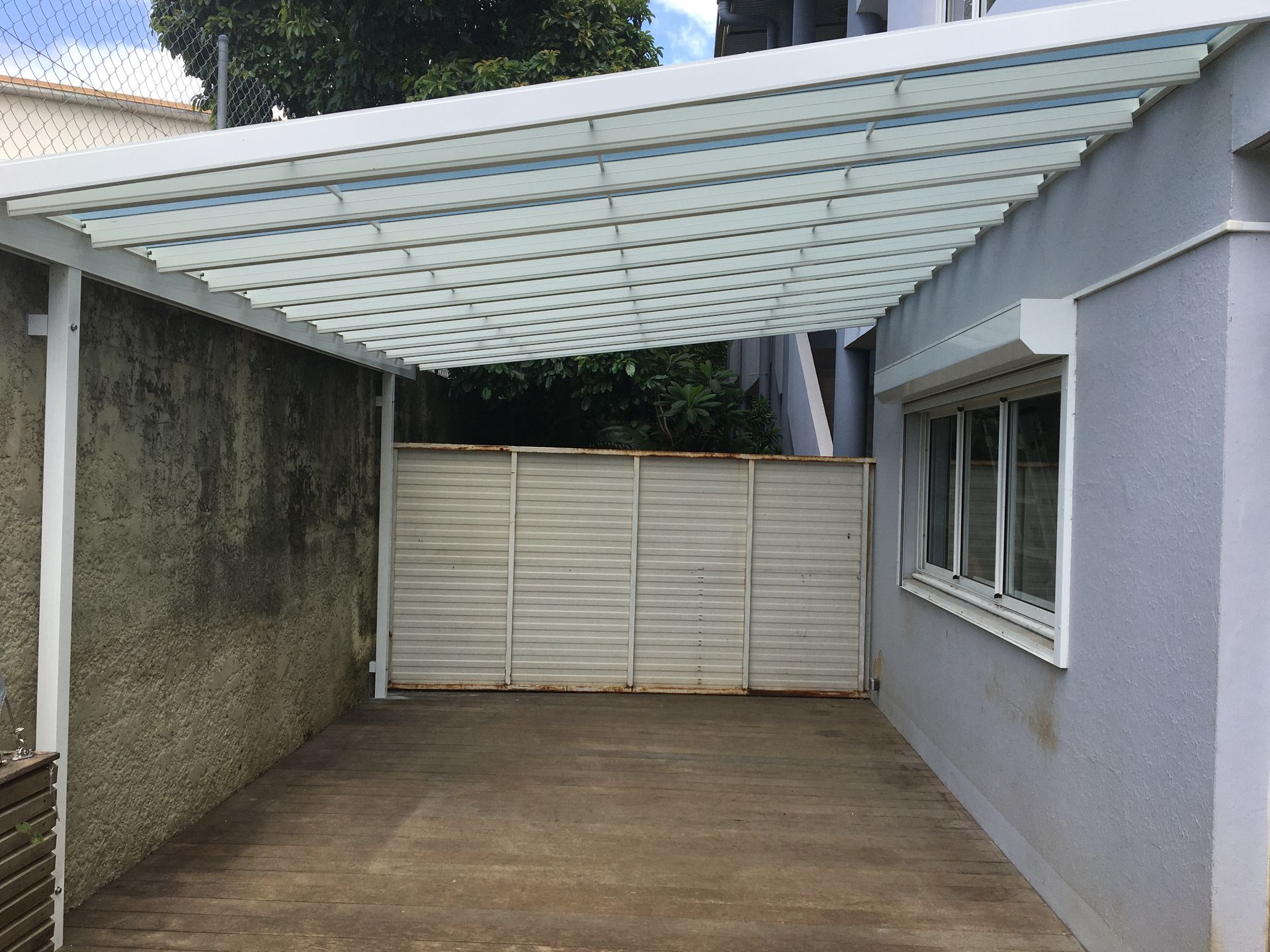 Pergola anti-chaleur à Nouméa
