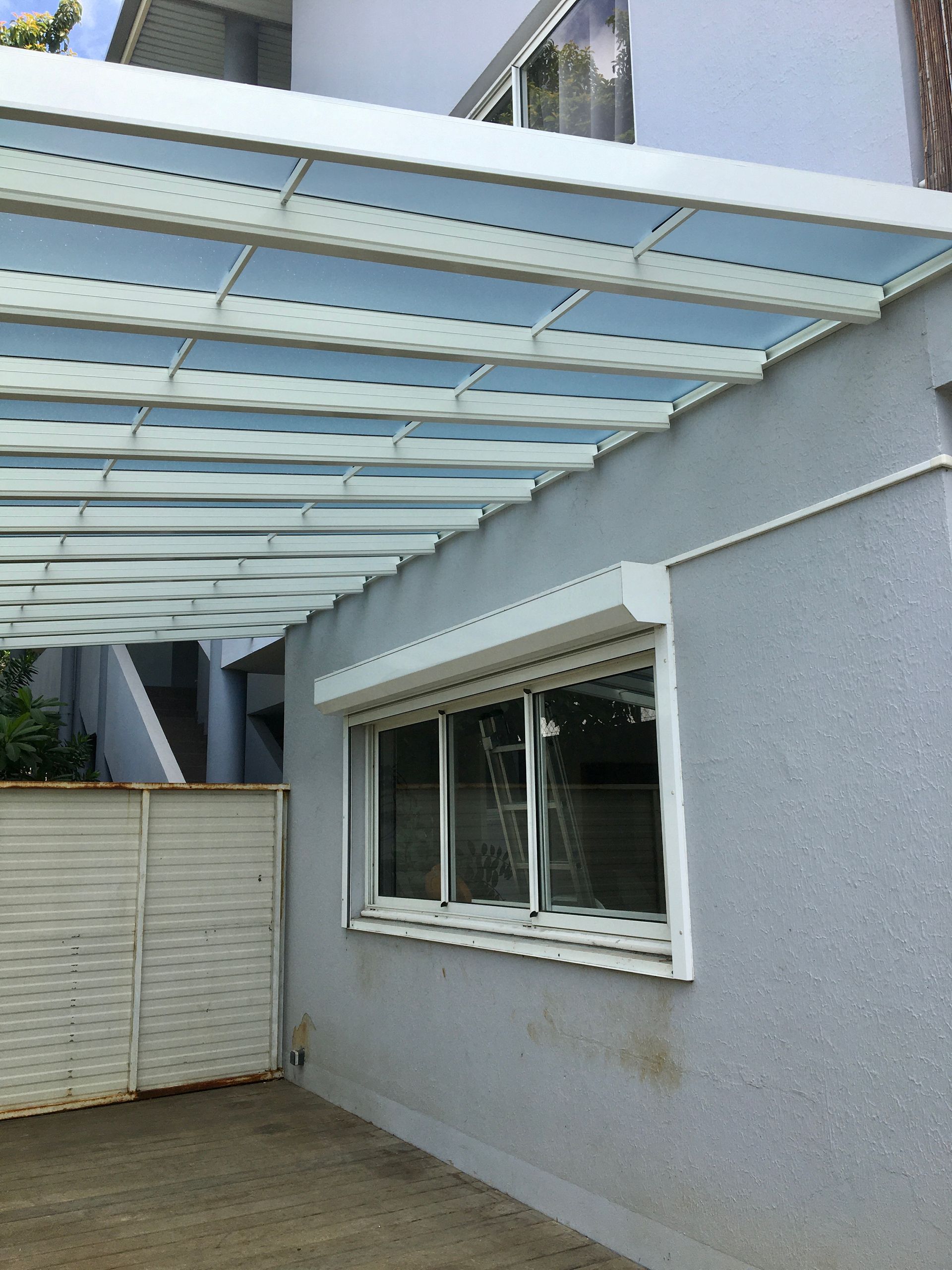 Pergola en aluminium pour jardin à Nouméa