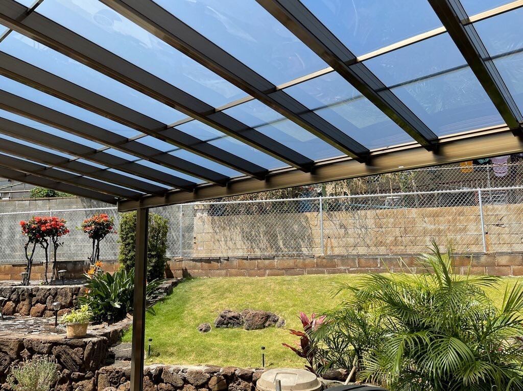 Pergola élégante et fonctionnelle à Nouméa
