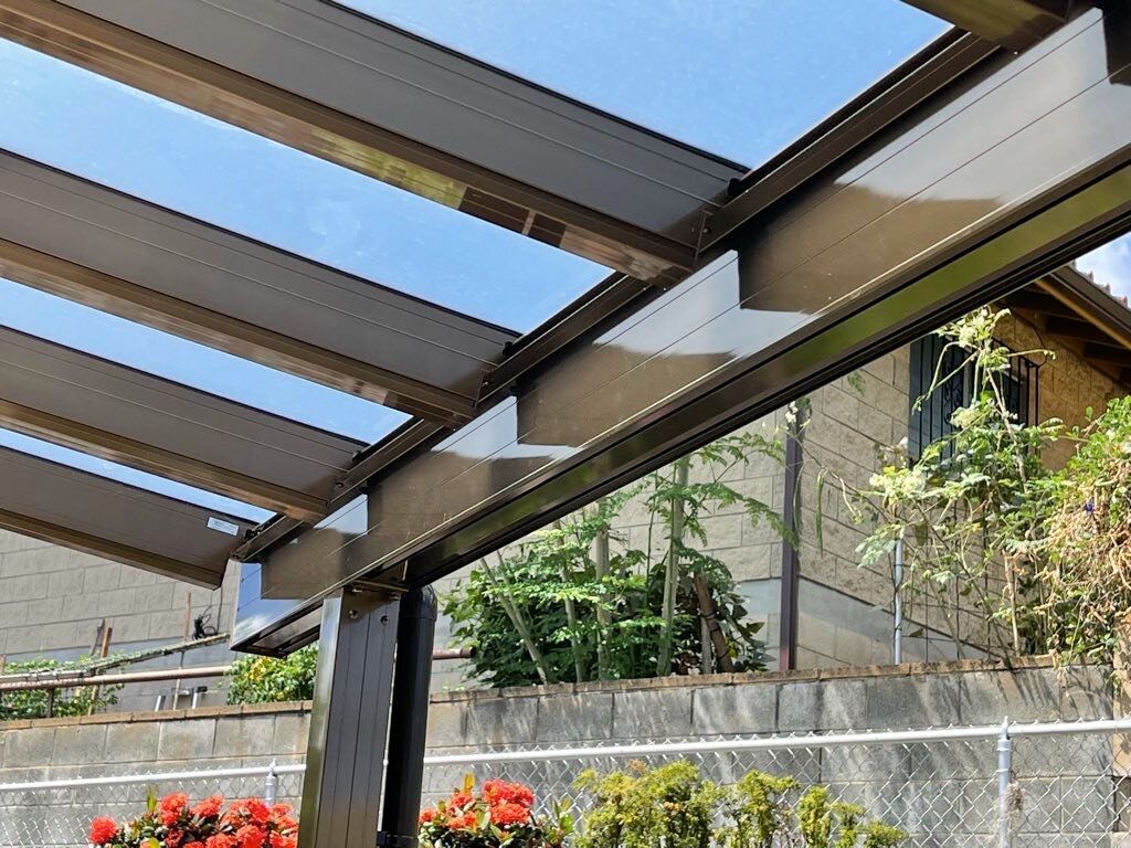 Pergola résistante aux intempéries à Nouméa
