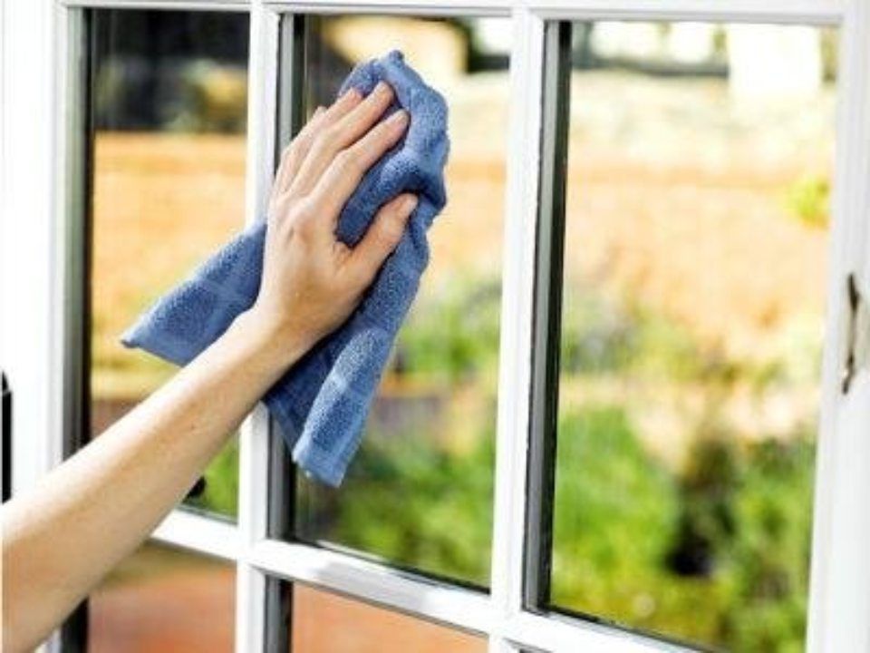 pulizia vetri e vetrate