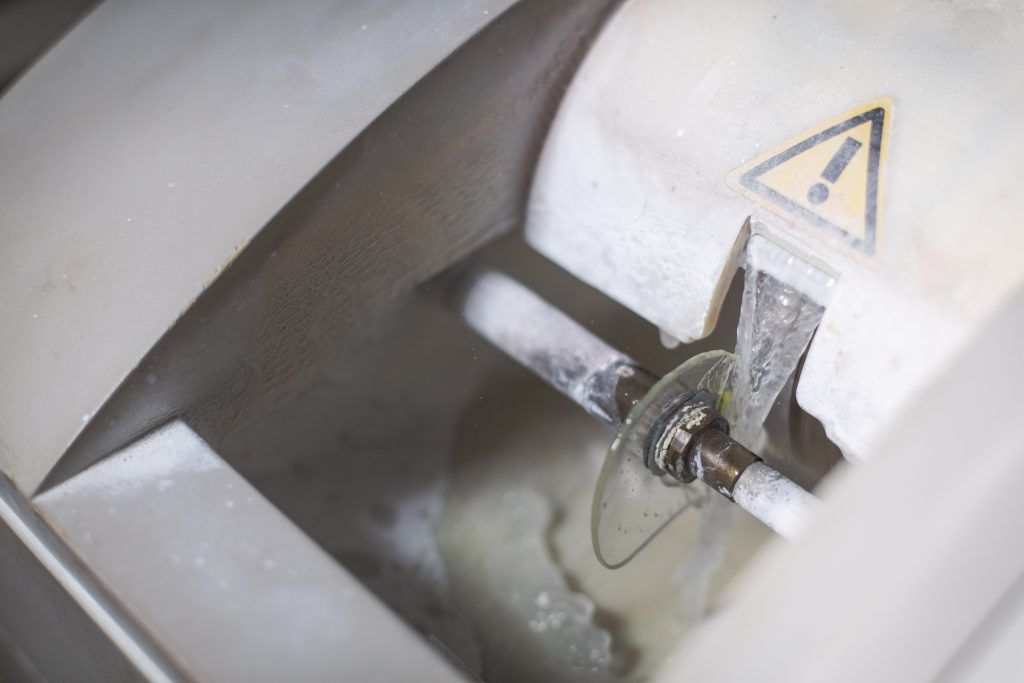 Montaggio e riparazione occhiali