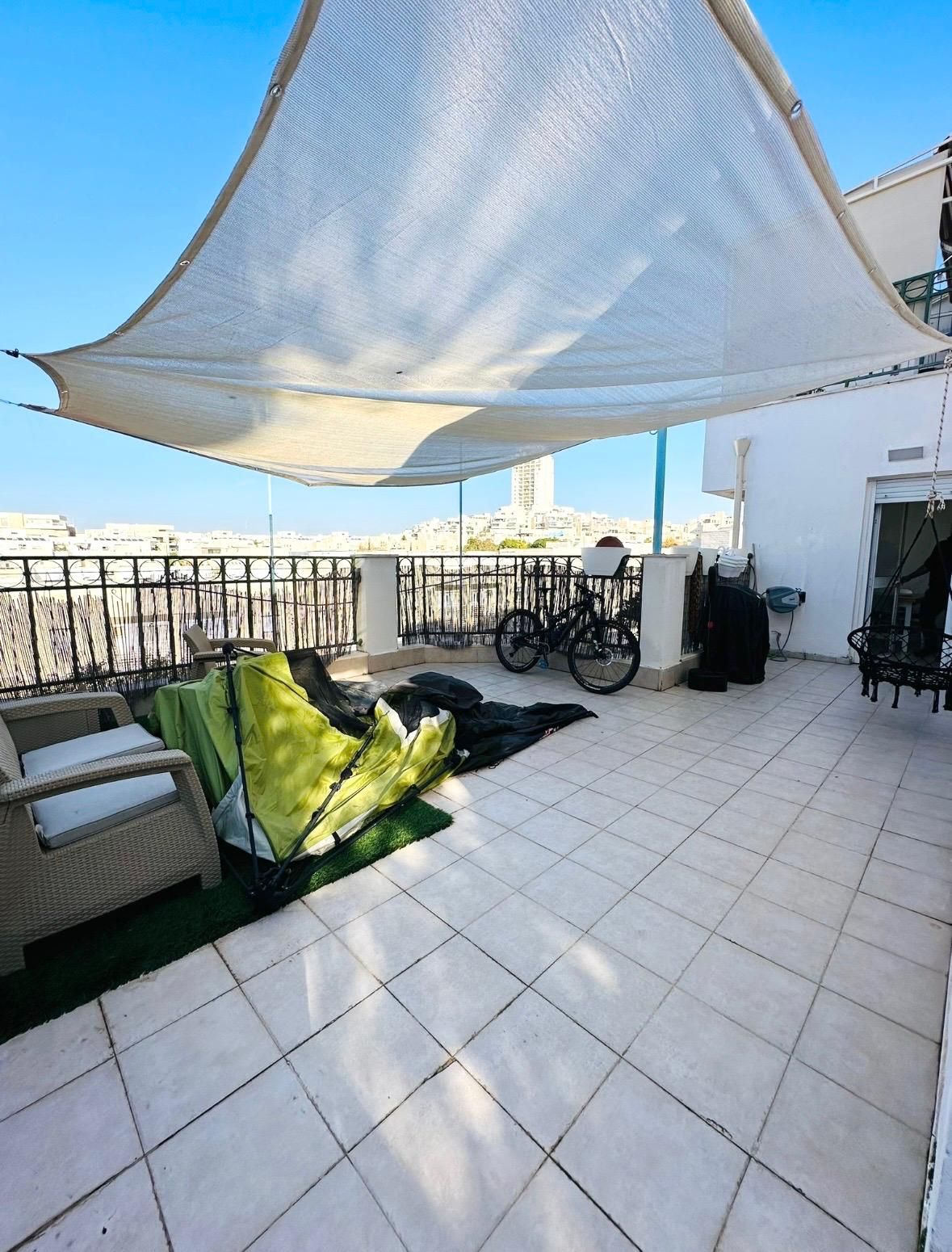 למכירה דירת 3 חדרים במודיעין