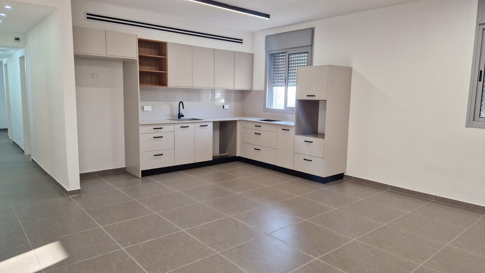 דירת 5 חדרים למכירה במודיעין