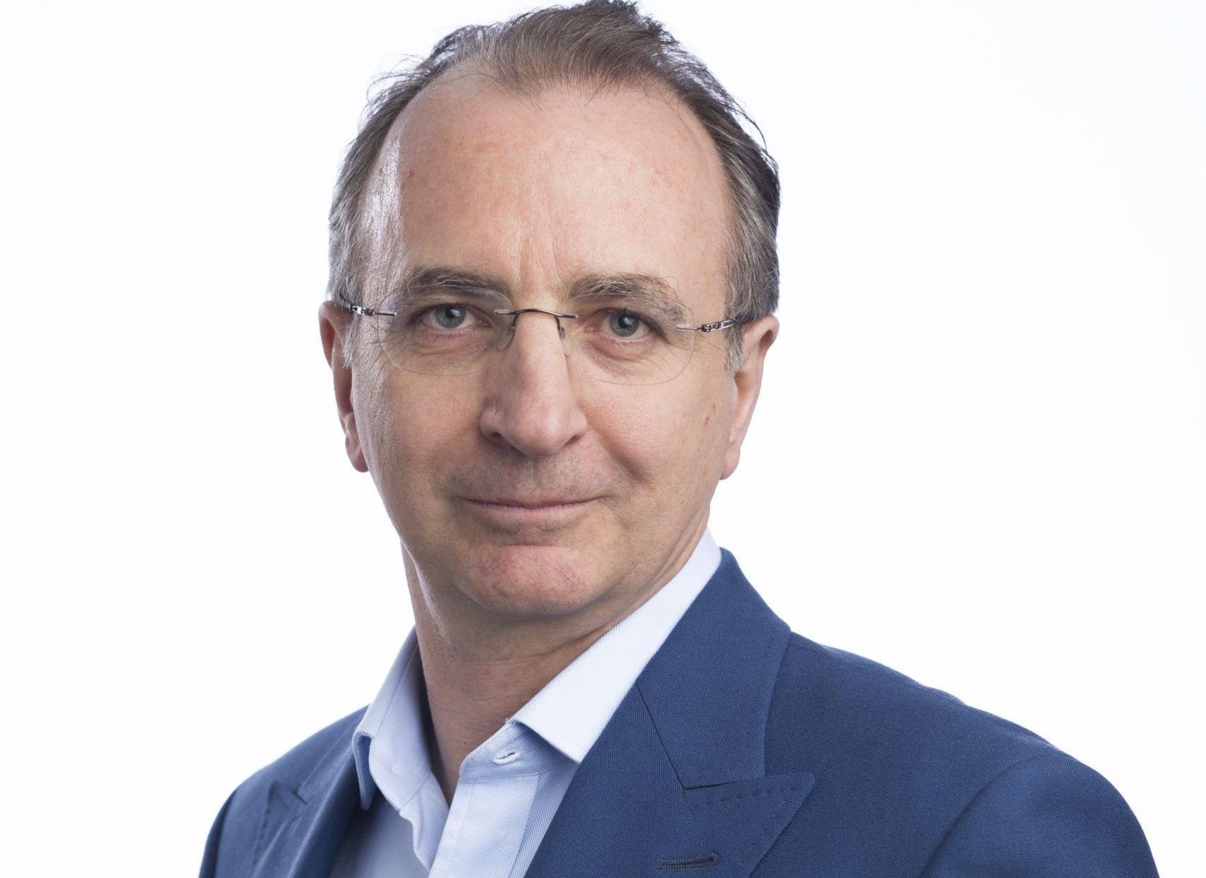 Steve Fawkes Headshot Photo An Image Of Steve Fawkes