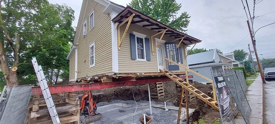 Levage de maison Transport Laferrière