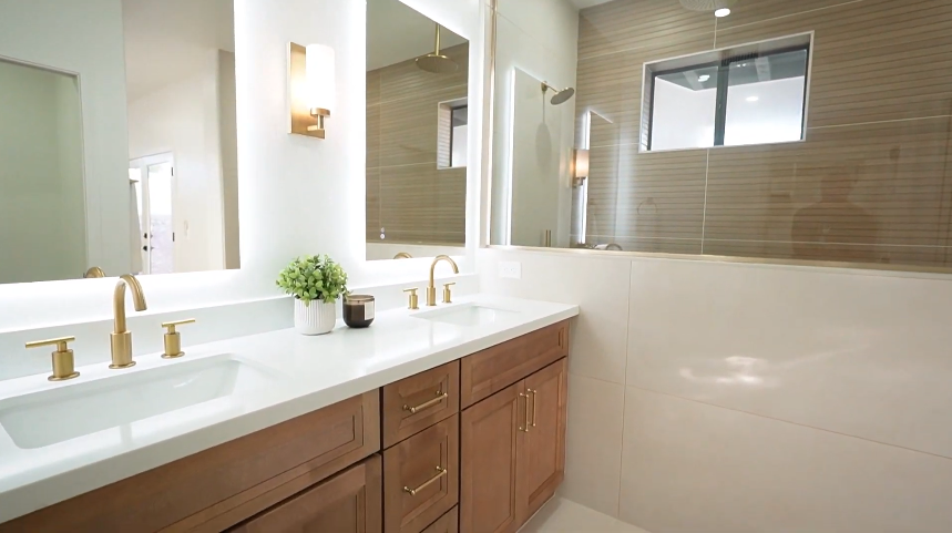 Gorgeous and spa-like bathroom by Mattamy Homes, Tucson AZ