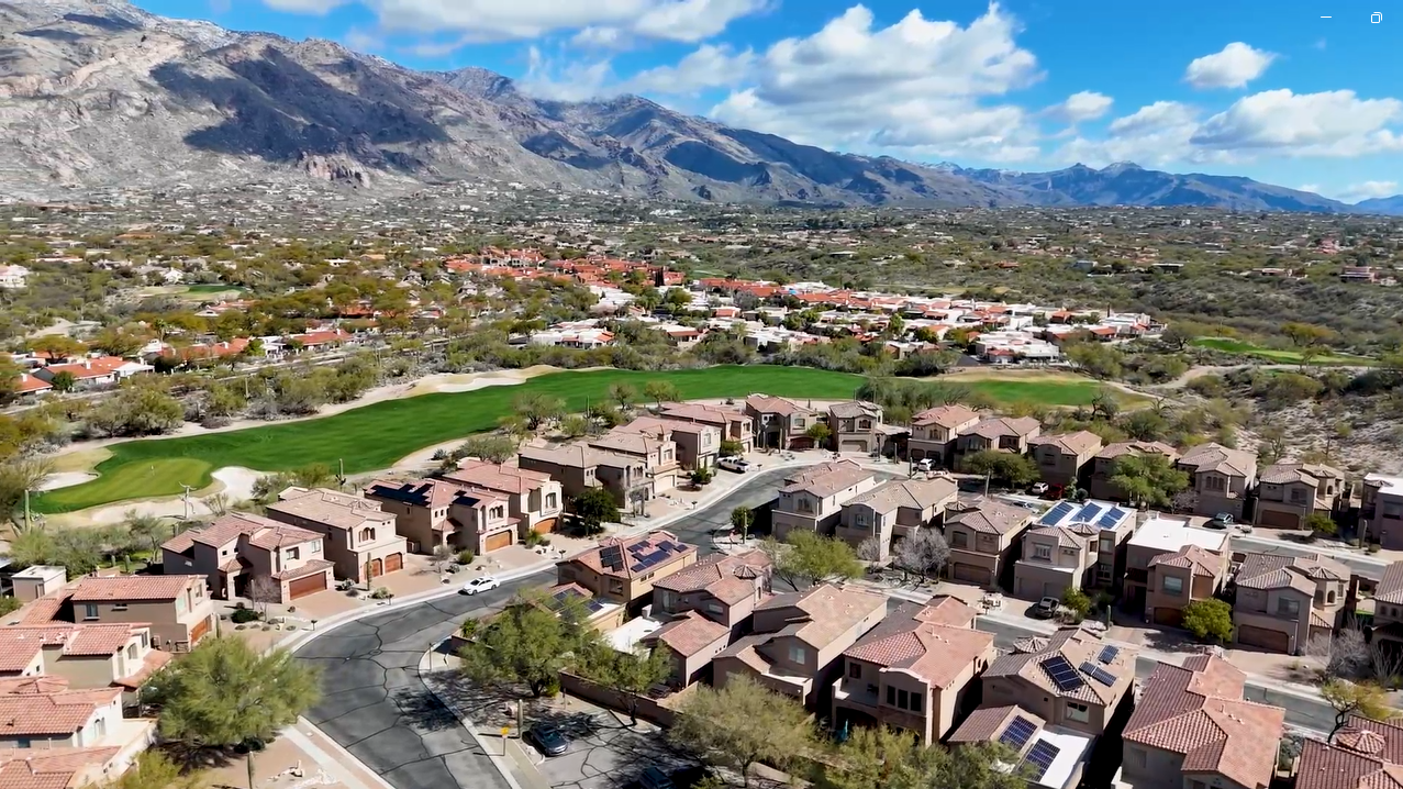 Housing community in Tucson, Arizona with majestic mountain views
