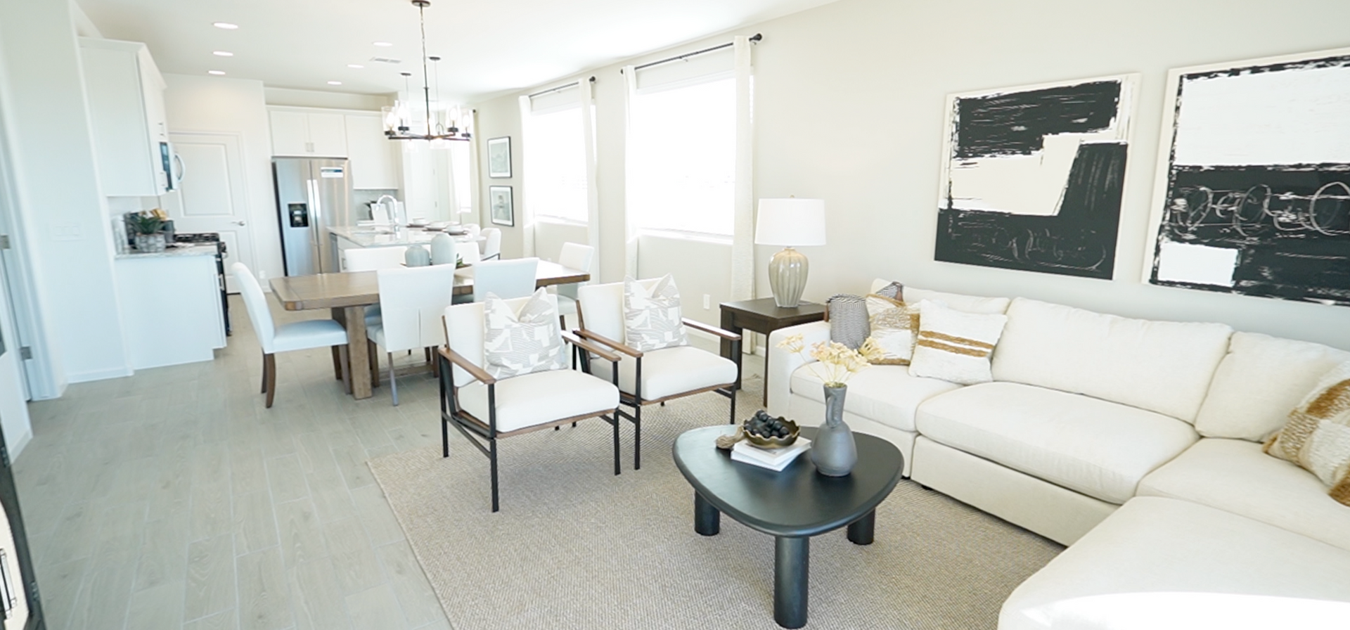 Rincon Crest by Meritage Homes living room, Rocking K