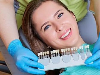 Woman at the Dental Clinic – Dentistry in Lebanon, MO