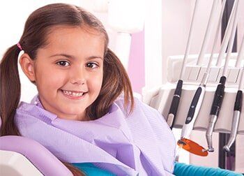 Little Girl at the Dental Clinic – Extractions in Lebanon, MO