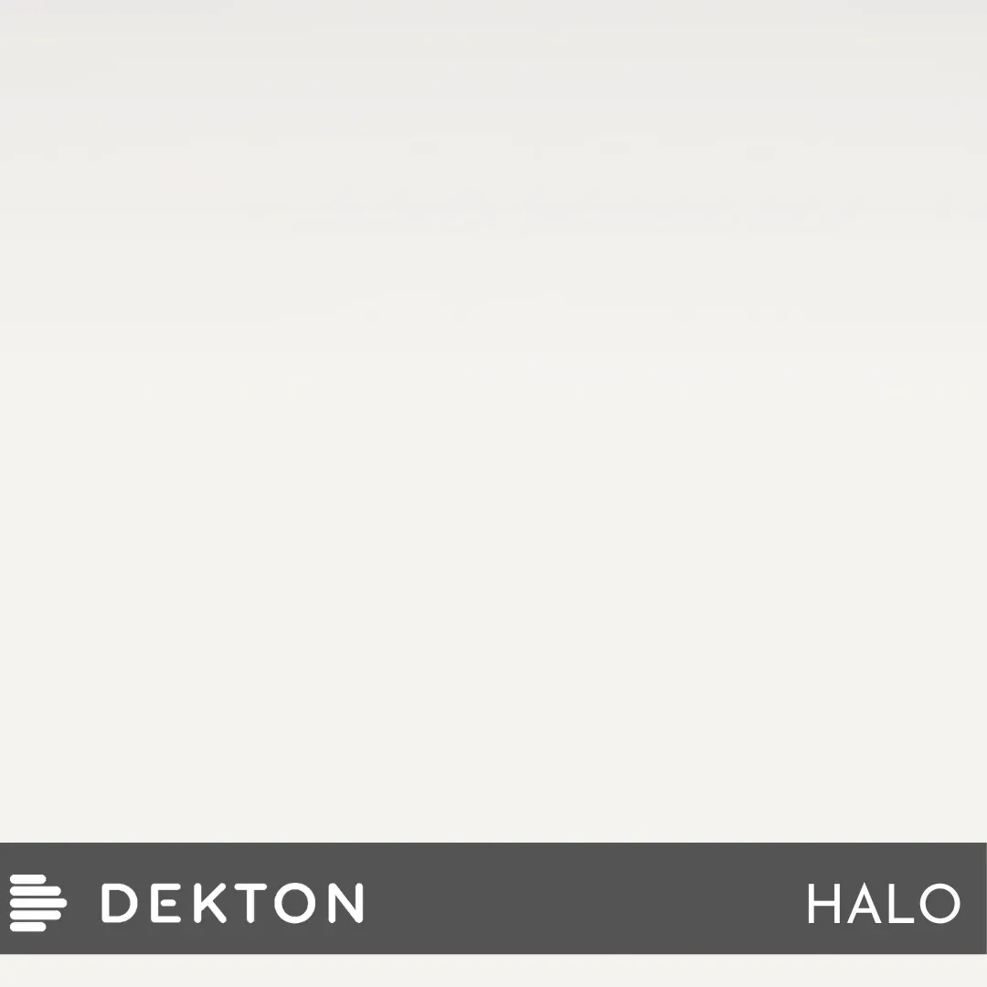 Fondo blanco con una barra inferior gris oscuro que muestra el logotipo de DEKTON y la palabra HALO.