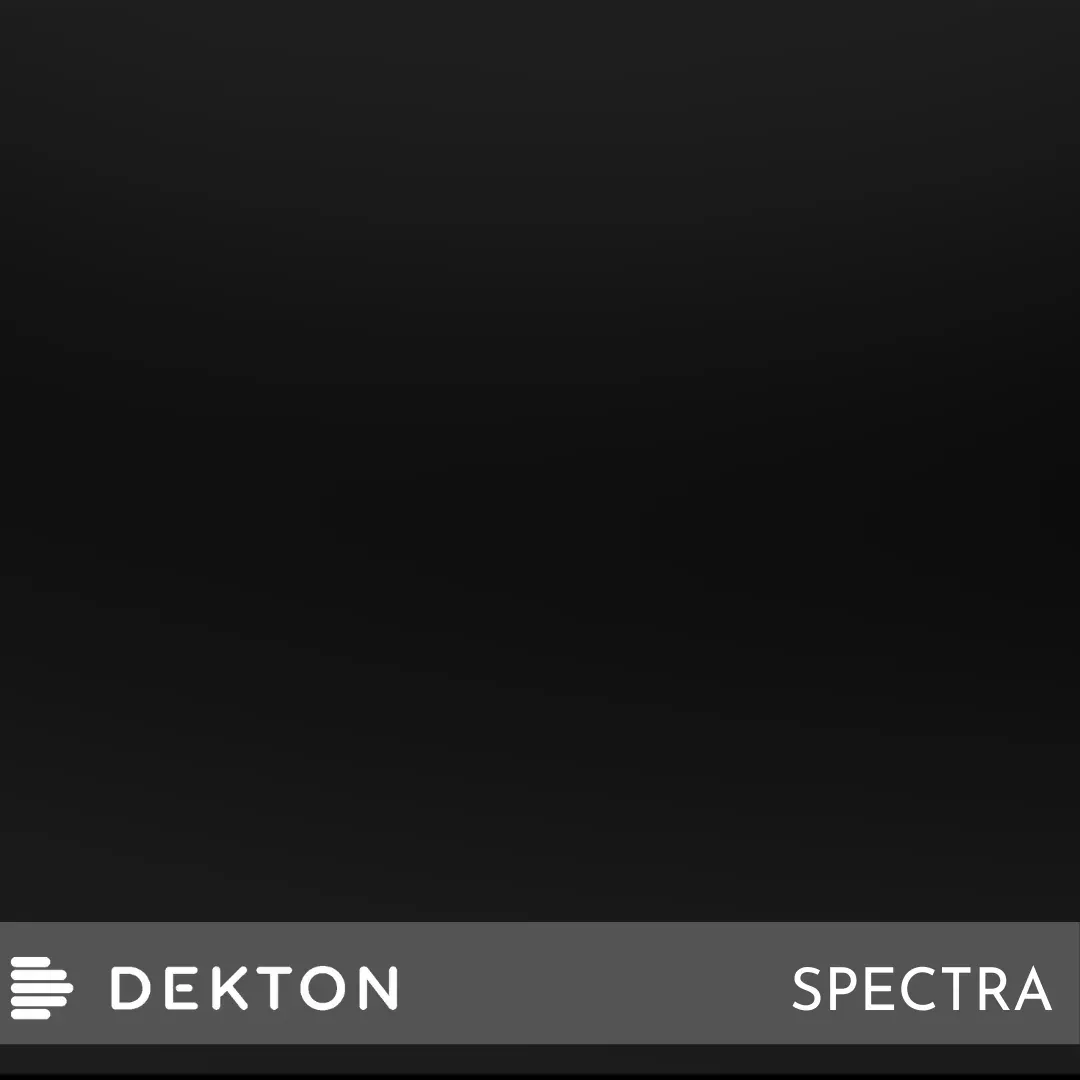 Interfaz oscura con el logotipo de DEKTON en la parte inferior izquierda y el de SPECTRA en la parte inferior derecha.