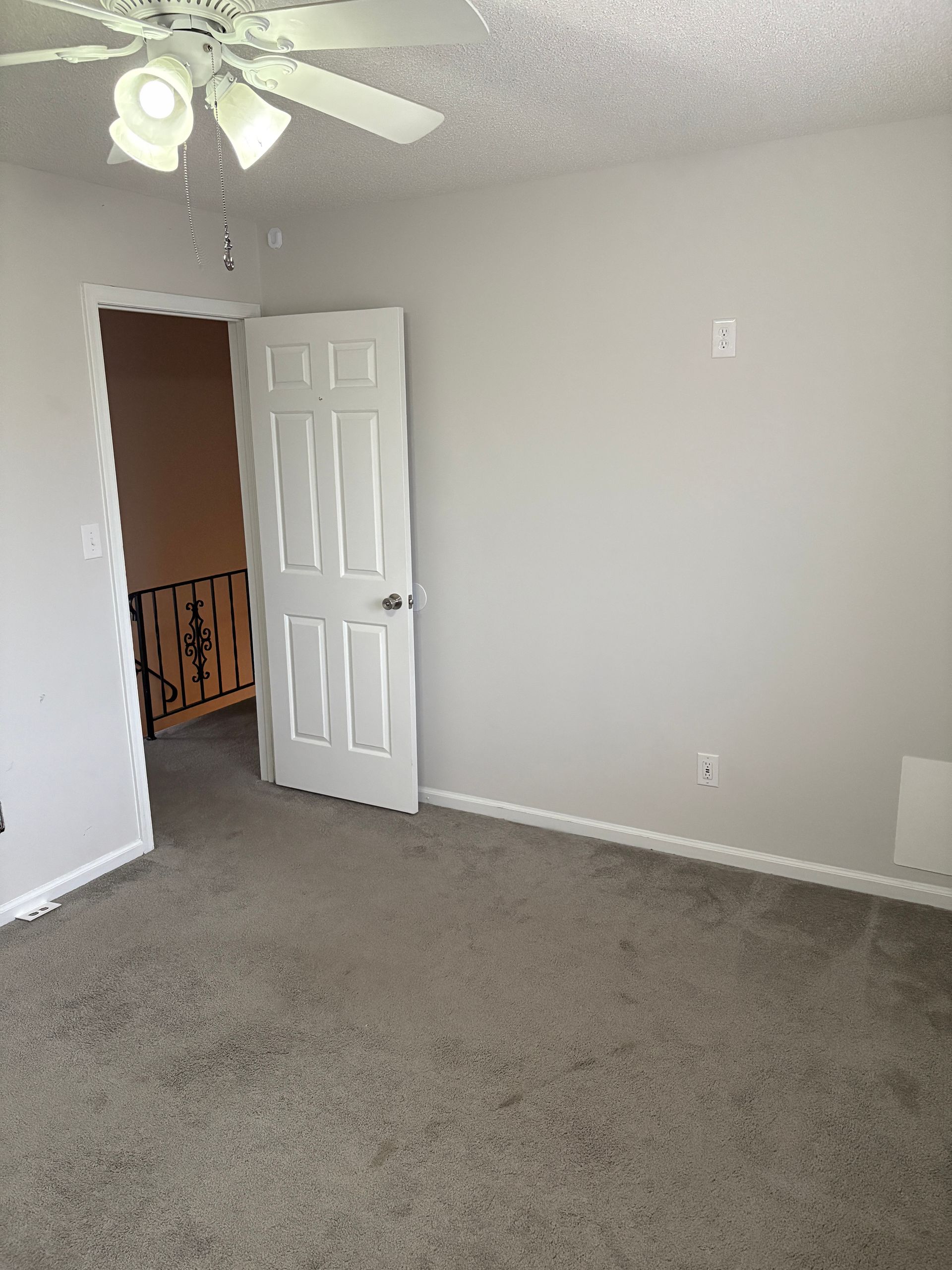 Large bedroom