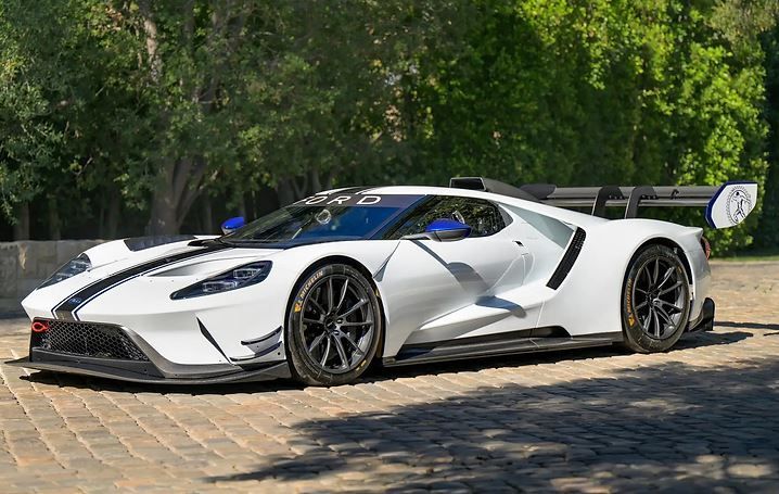 2021 Ford GT Mk II Estimated $900,000 - $1,100,000 USD 