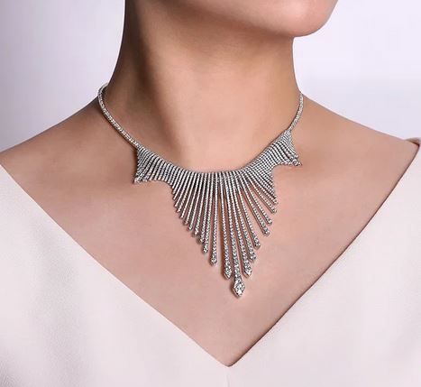  18K White Gold Graduating Spikes Diamond Statement Necklace