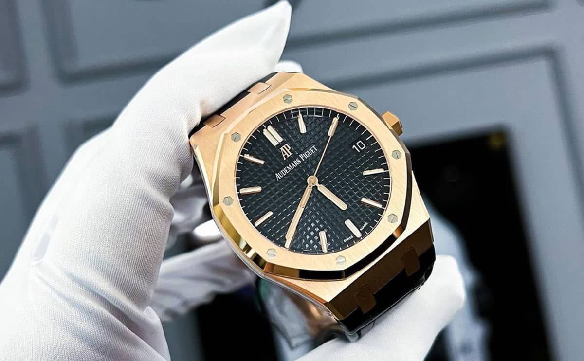 luxury watch, patek philippe
