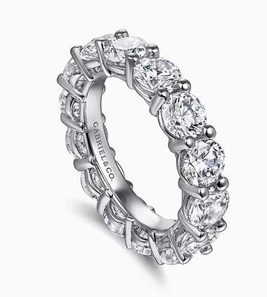  Basque - 14K White Gold Shared Prong Diamond Eternity Band - 6.3 ct