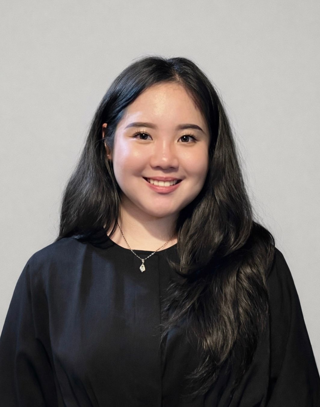 Katrina Lidasan Headshot